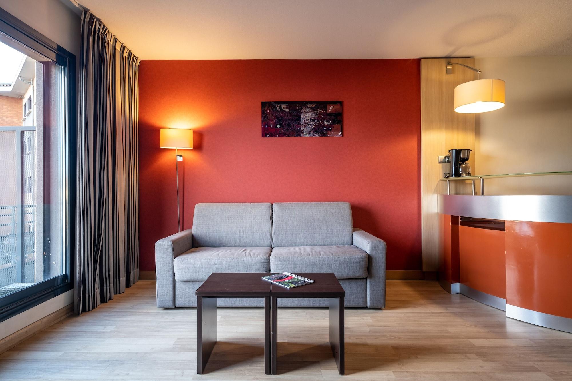 Clarion Aparthotel Toulouse Blagnac Airport Exterior foto